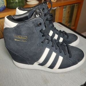 Adidas Wedge Sneakers for Sale up to 90% Off: Poshmark Adidas Wedge Sneakers for Sale up to 90% Off: Poshmark